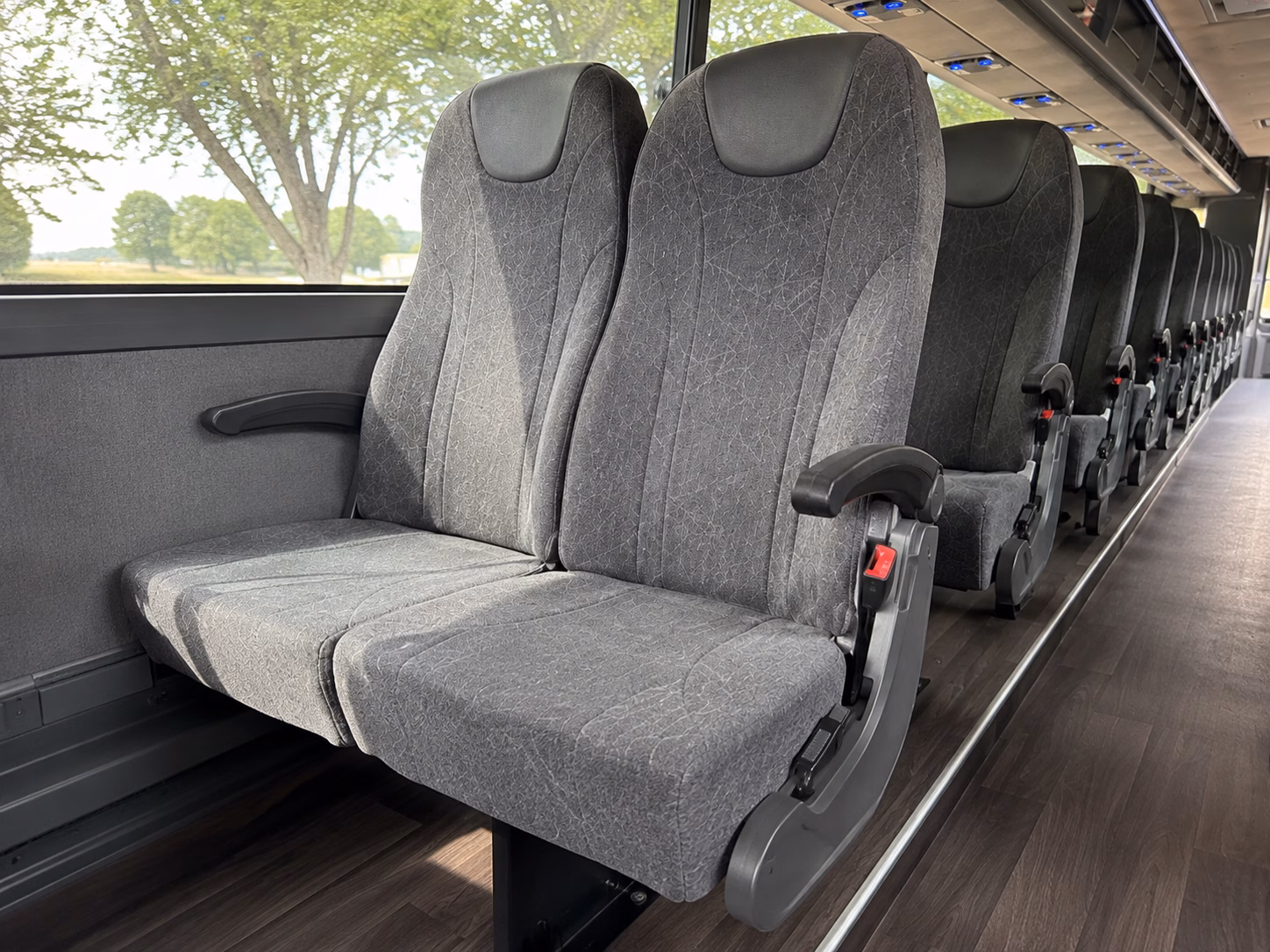 compare bus rental pricing in livonia online upfront and in minutes