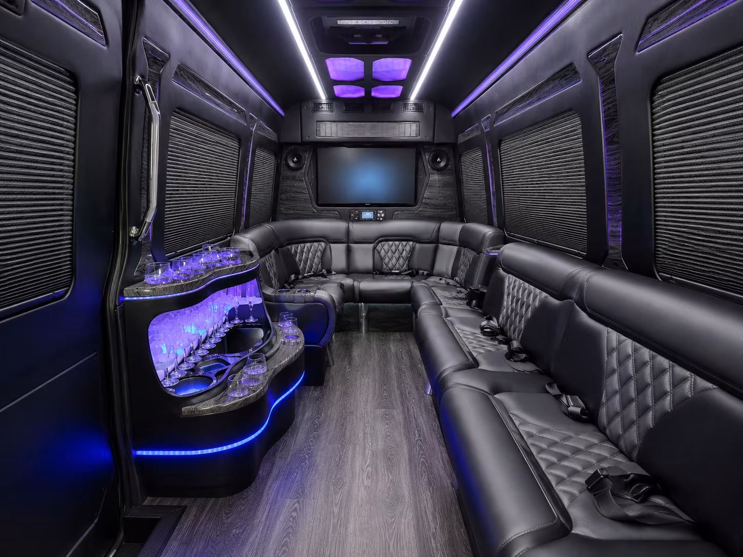 conference and corporate event shuttles from livonia hotels to your venue