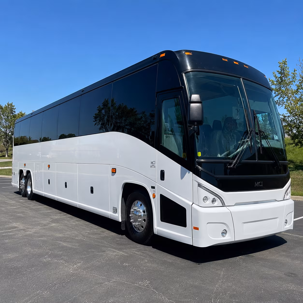 multi stop airport shuttle buses from livonia hotels and neighborhoods